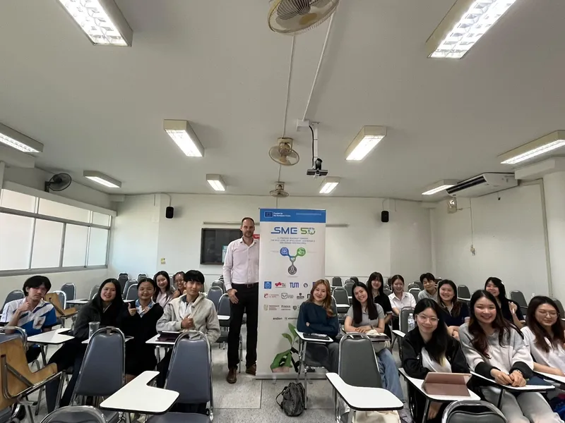 Lecture at Chiang Mai University Business School